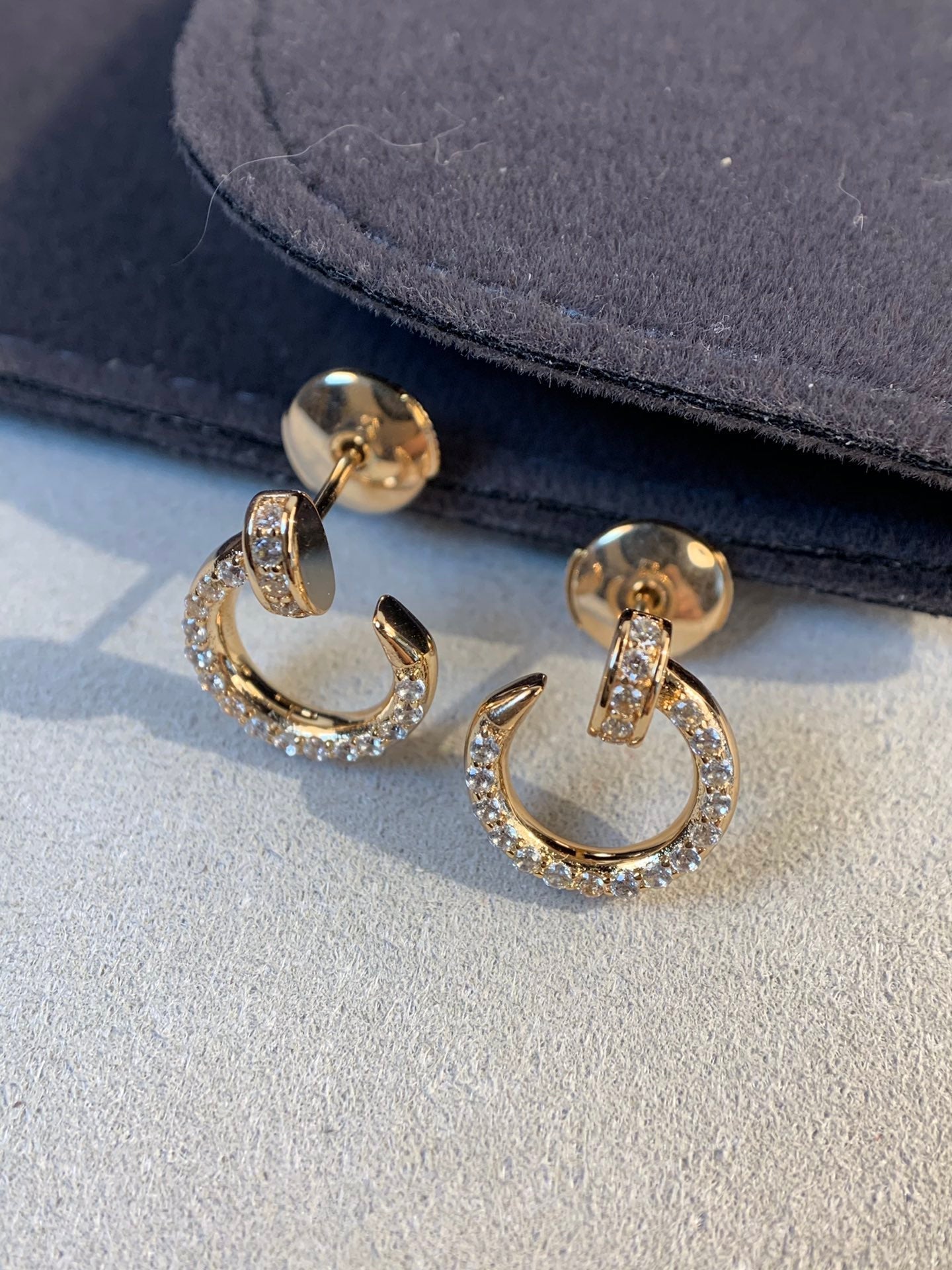 „Glow Jewelry“ JUSTE OHRRINGE GOLD DIAMANTEN