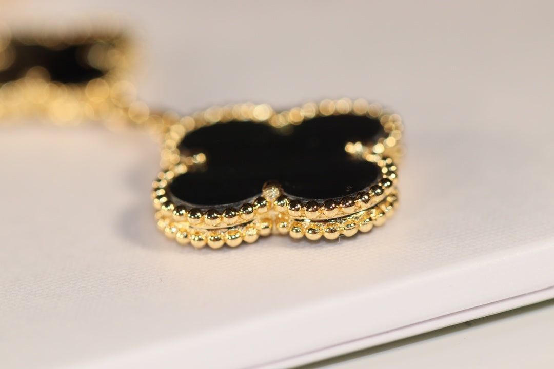 Glow Jewelry Kleeblatt-Ohrringe, Gold, Onyx, Perlmutt, 3 Motive