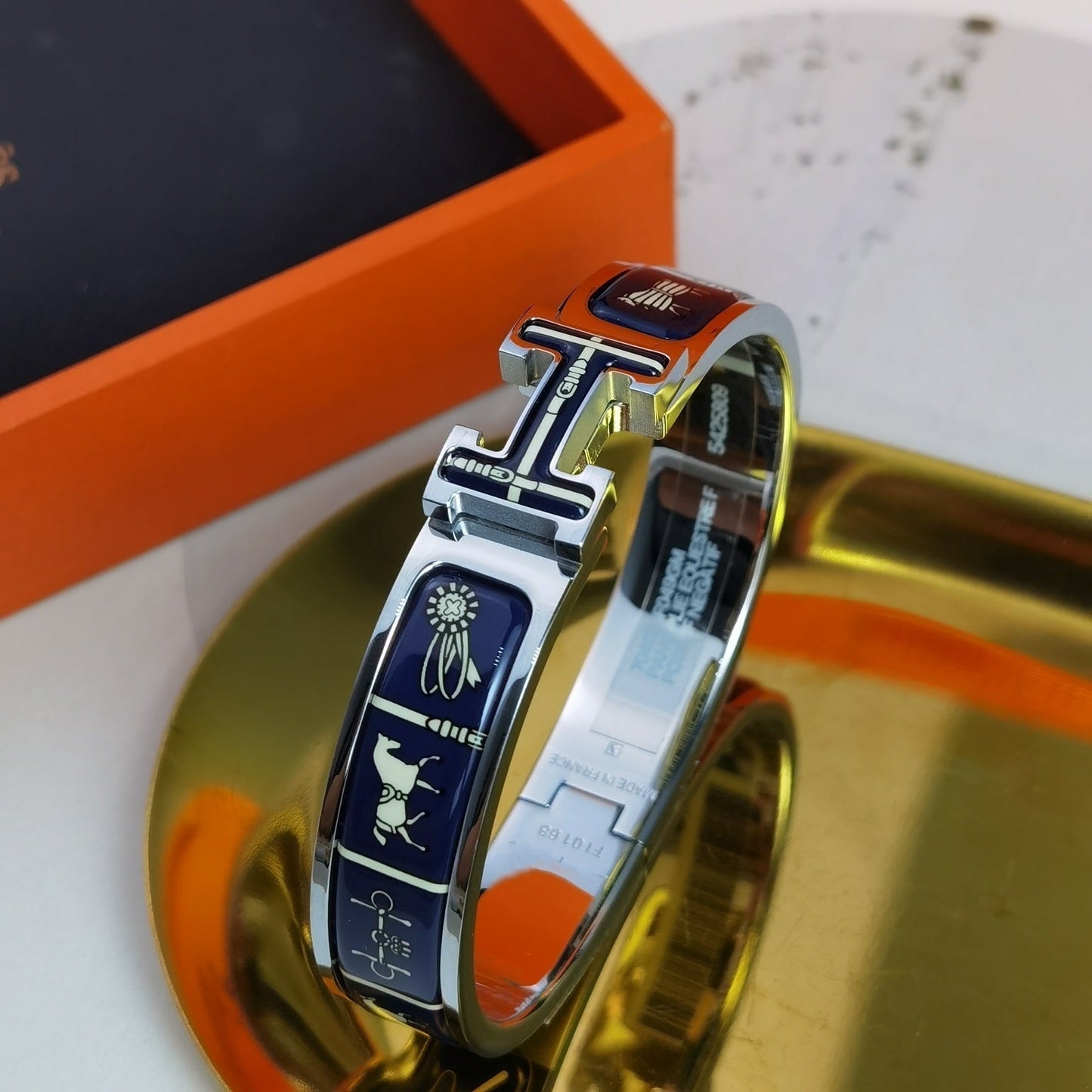 ¡®Glow Jewelry¡¯H COUVERTURES DARK BLUE BRACELET