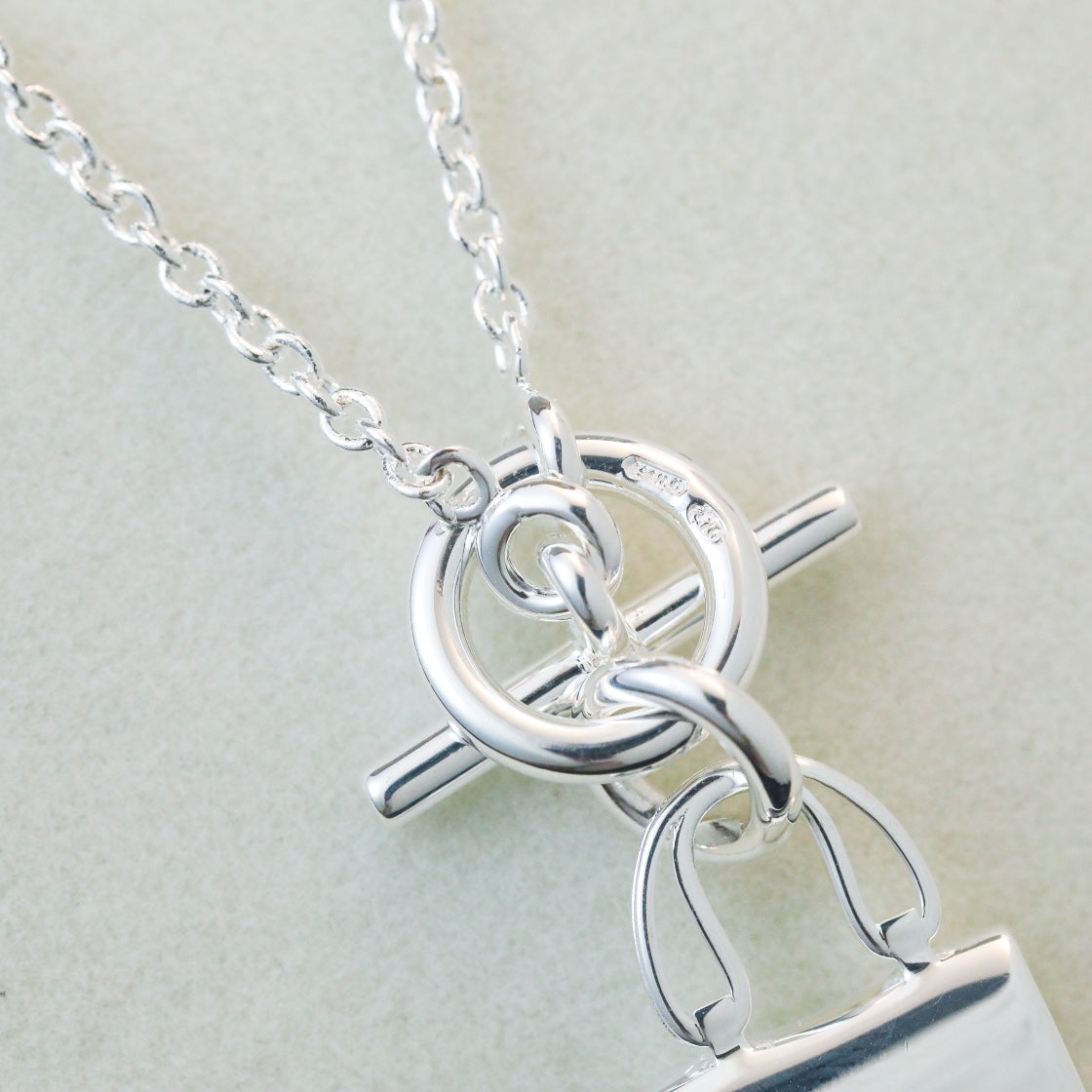 «Glow Jewelry» POP H ANHÄNGER SILBERNE HALSKETTE
