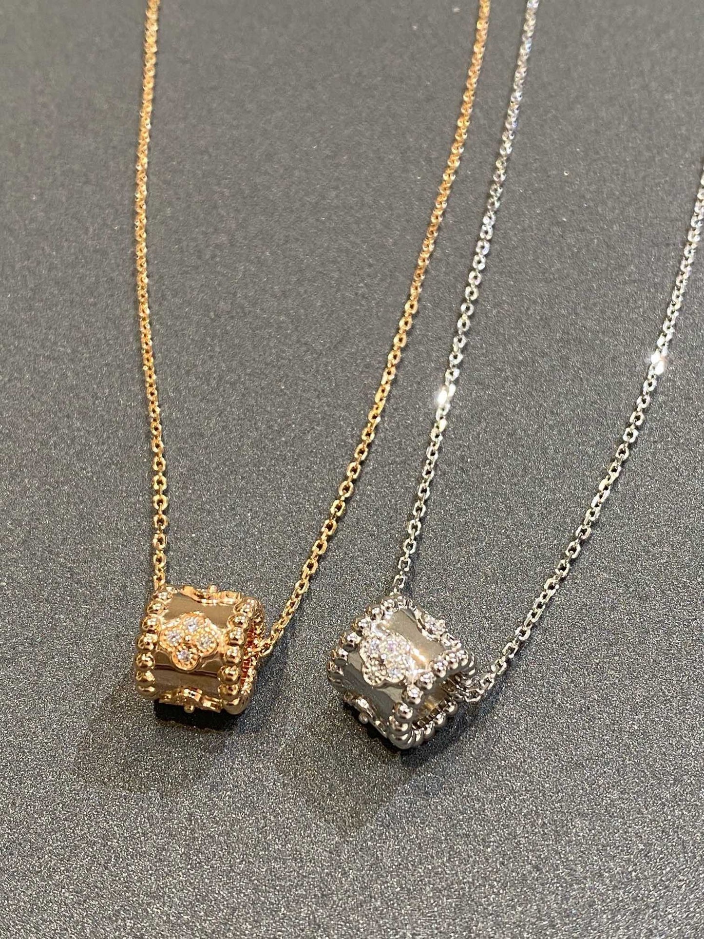 „Glow Jewelry“ PERLEE ANHÄNGER SILBER DIAMANTEN HALSKETTE