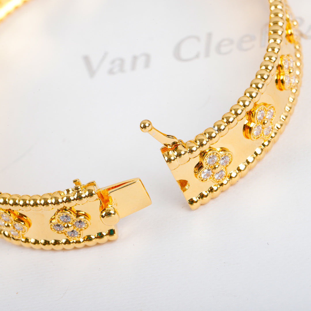 „Glow Jewelry“ KLEE ARMBAND 8MM DIAMANTEN
