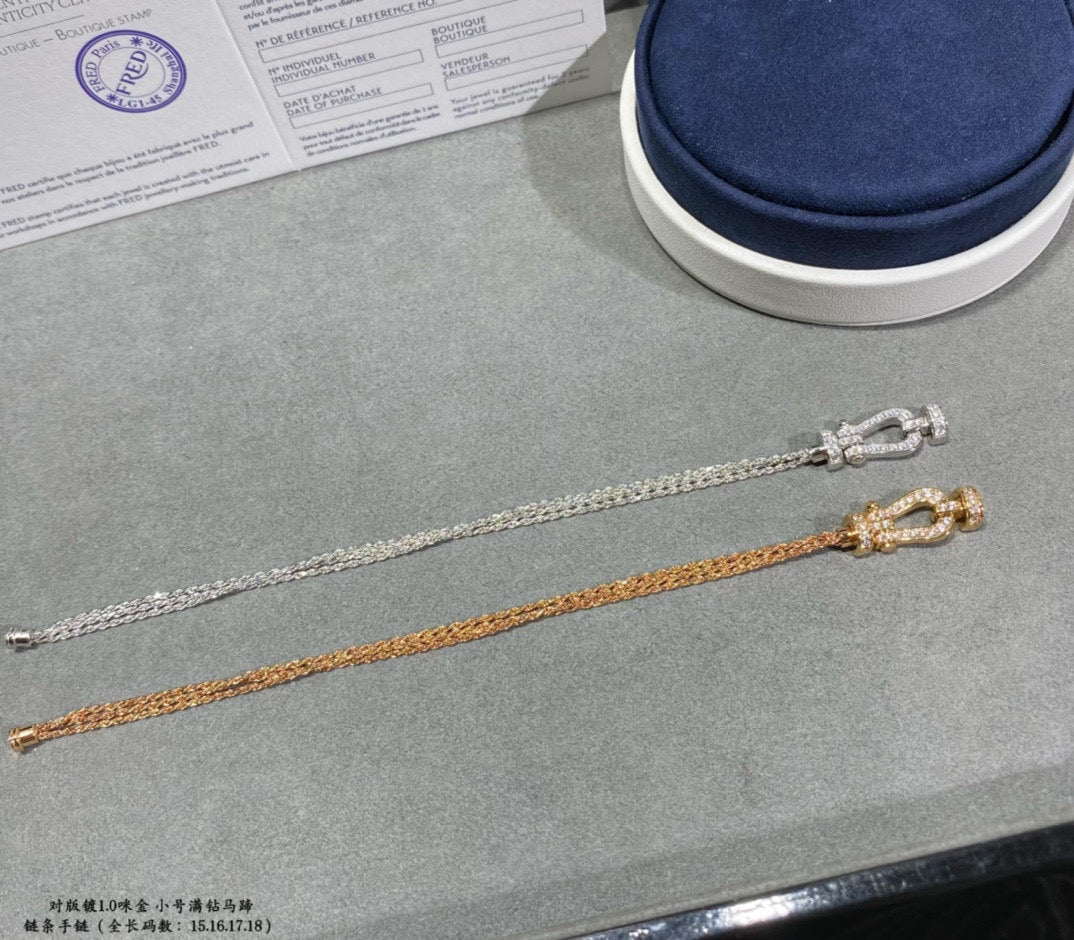 グロージュエリー「FORCE SMALL HORSESHOE」ダイヤモンドチェーンロープブレスレット