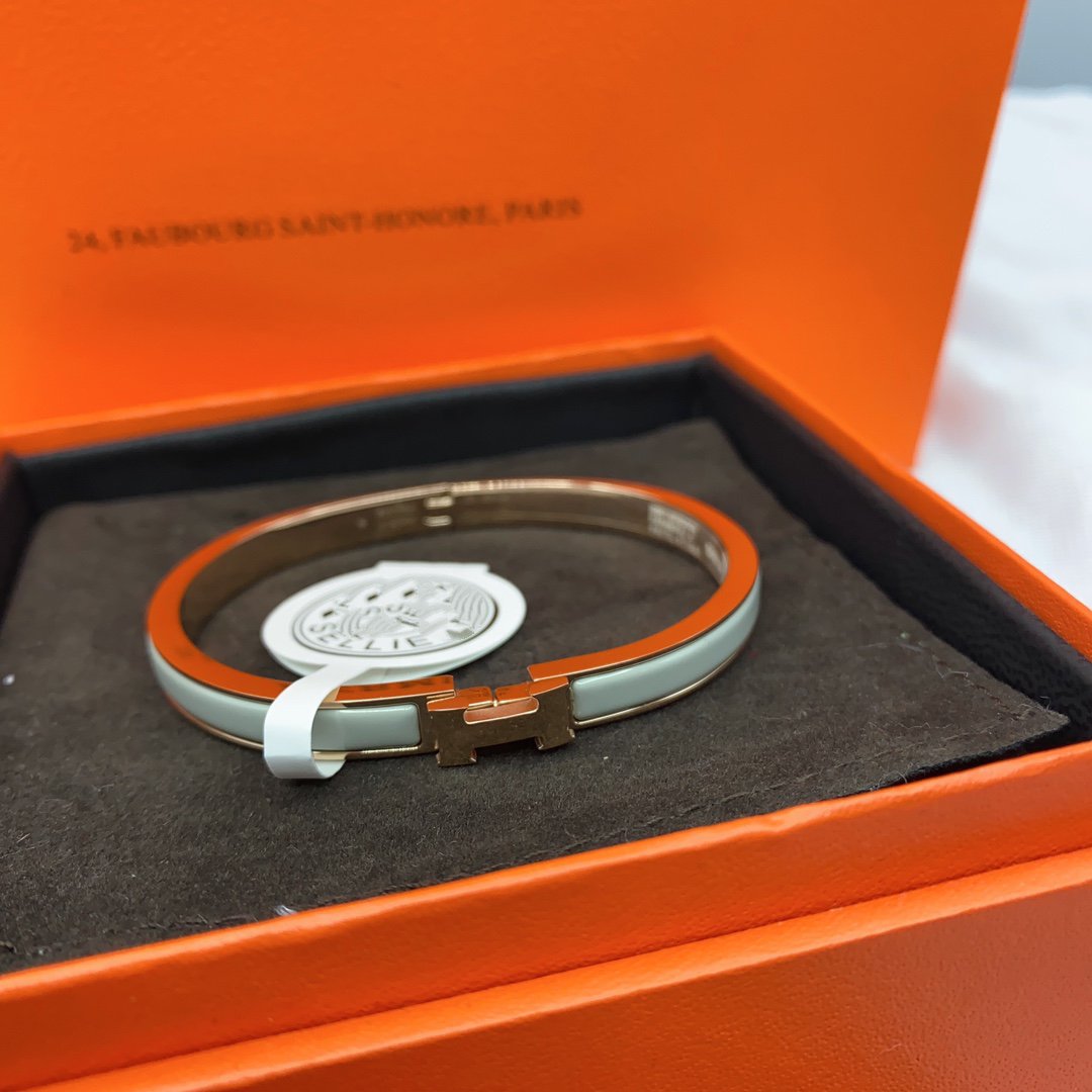 ¡®Glow Jewelry¡¯KLASSISCHES HM CLIC GRÜN 8MM EMAILLE ARMBAND