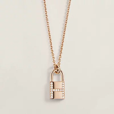 ¡®Glow Jewelry¡¯HM ADVANCED NICHE LOCK HEAD NECKLACE DIAMONDS