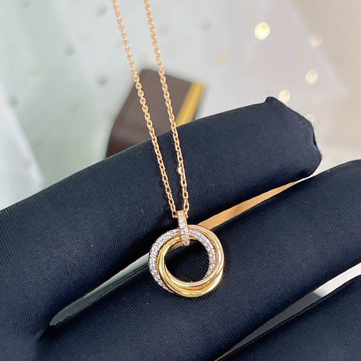 „Glow Jewelry“ TRINITY HALSKETTE SILBER GOLD ROTGOLD DIAMANTEN