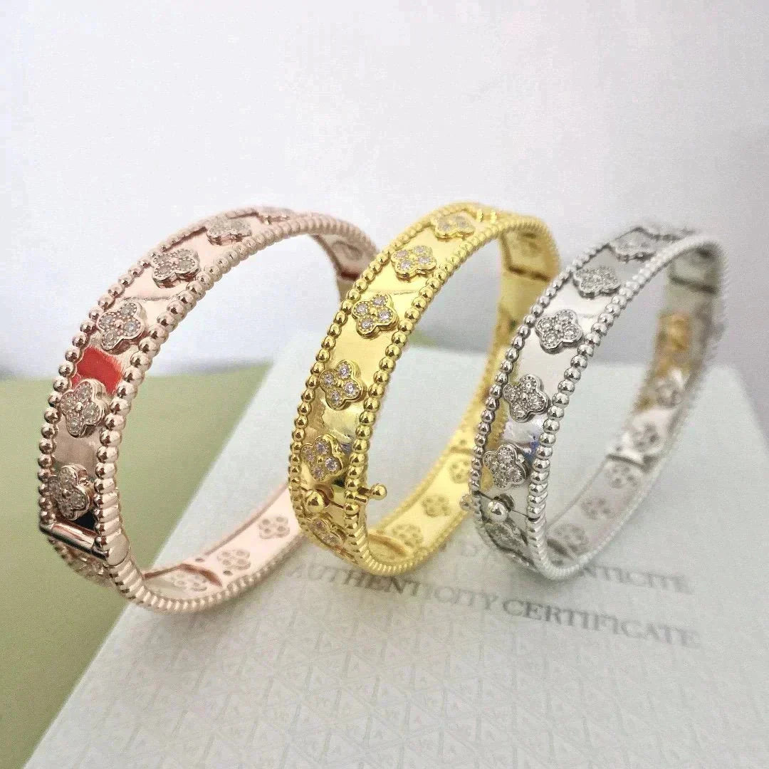 [Glow Jewelry]CLOVER BRACELET 8MM DIAMONDS