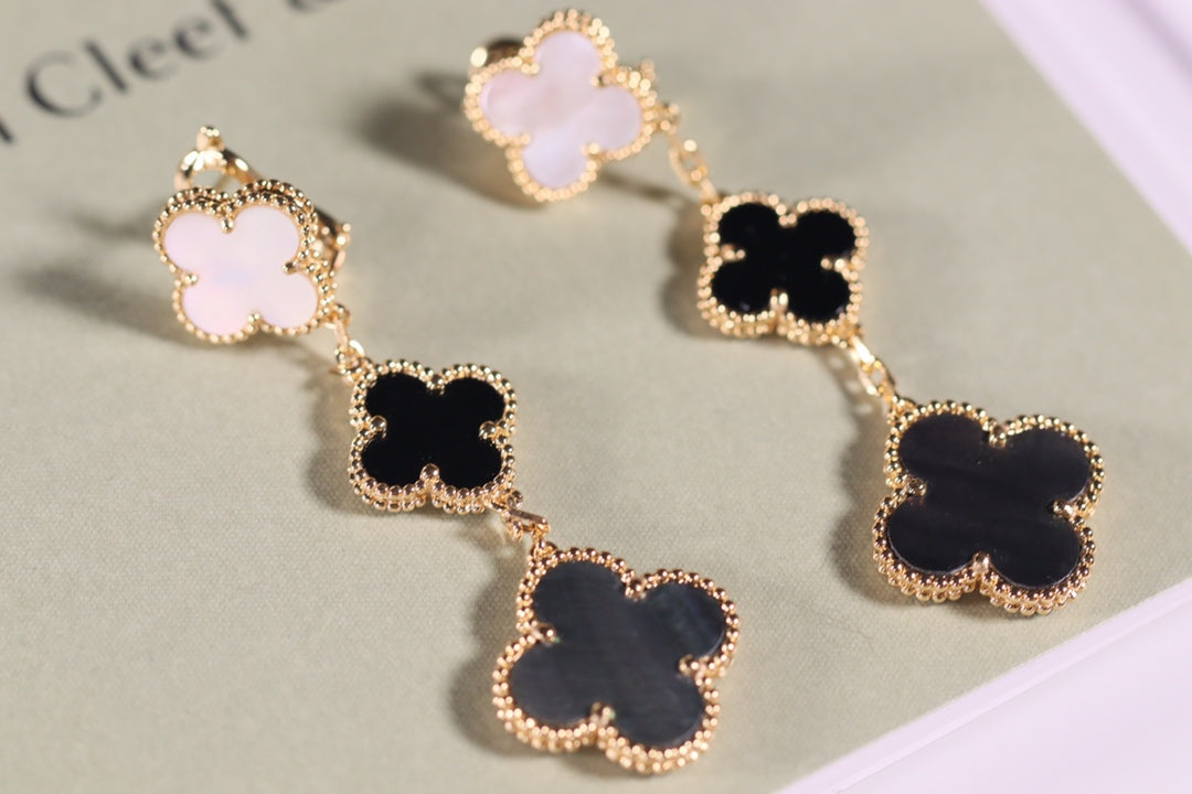 ¡®Glow Jewelry¡¯CLOVER EARRINGS GOLD ONYX MOP 3 MOTIF