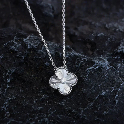 „Glow Jewelry“ KLEEBÜGEL 15MM DIAMANT LASER HALSKETTE SILBER