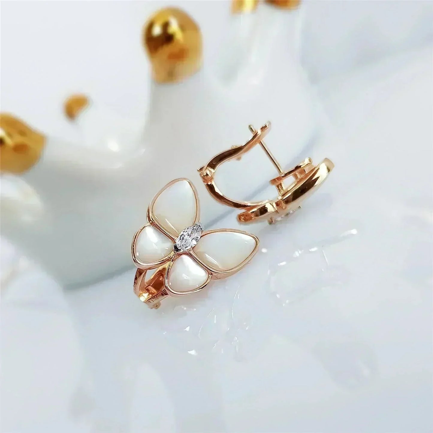 ¡®Glow Jewelry¡¯SCHMETTERLING MOP DIAMANT OHRRINGE
