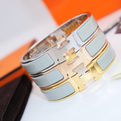 ¡®Glow Jewelry¡¯H LIGHT BLUE BRACELET
