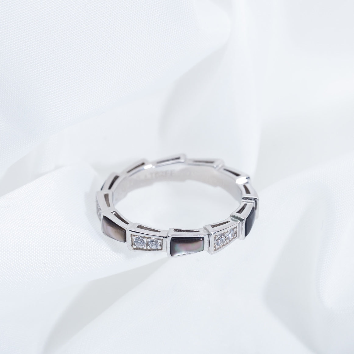 [Glow Jewelry]SERPENTI RING SILVER  DIAMOND BLACK MOP 3MM
