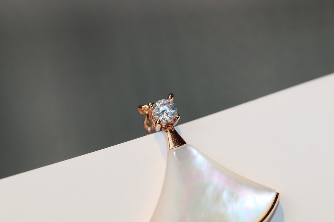 [Glow Jewelry]DREAM NECKLACE WHITE MOP PINK GOLD 1 DIAMOND