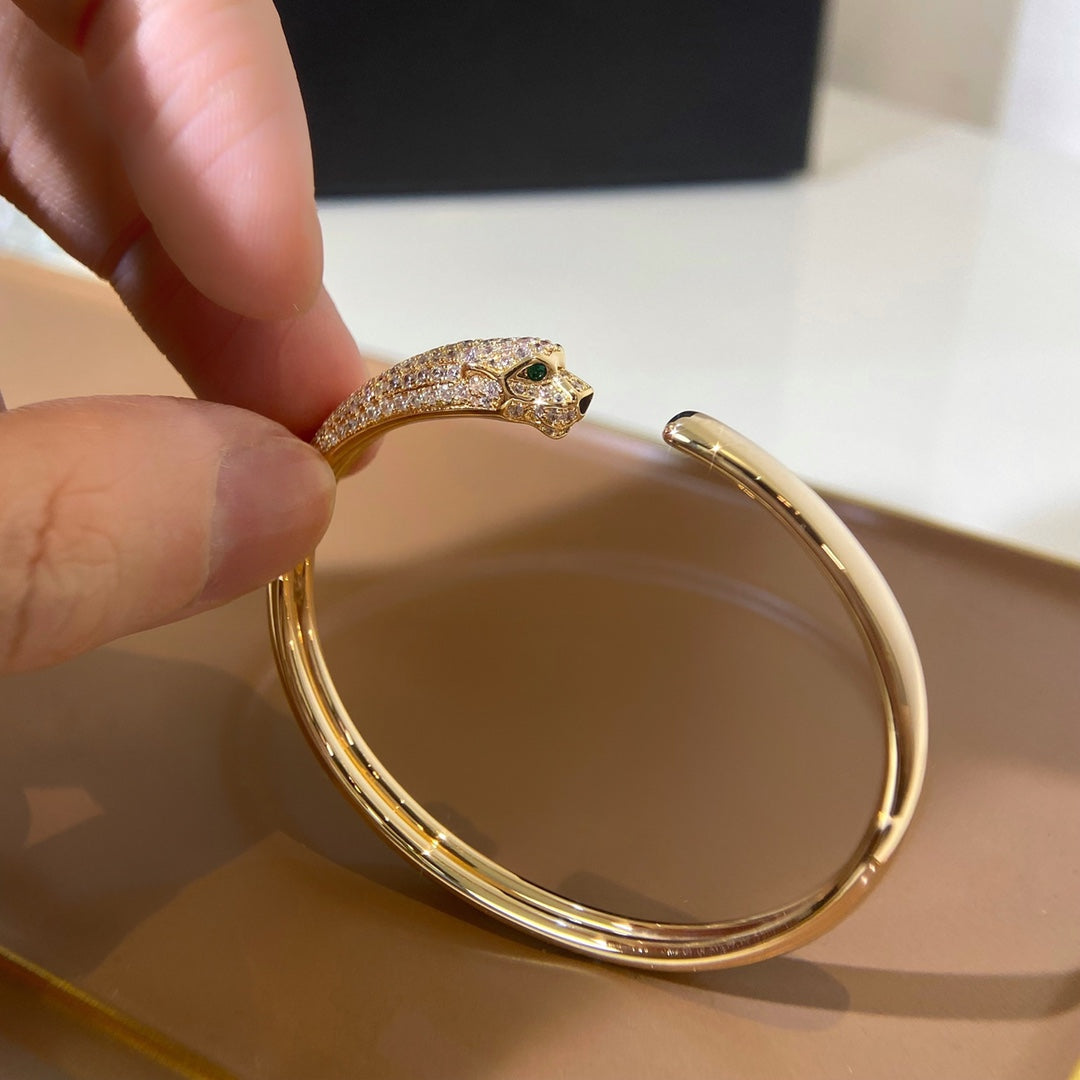 ¡®Glow Jewelry¡¯PANTHERE GOLD DIAMOND OPEN BRACELET