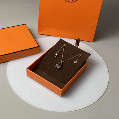 „Glow Jewelry“ CONSTANCE SCHWARZER ANHÄNGER ROSÉGOLD KETTE