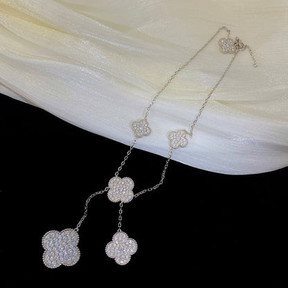 „Glow Jewelry“ Halskette „CLOVER 5 MOTIFS“ aus Silber mit Diamanten