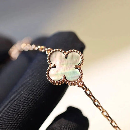 ¡®Glow Jewelry¡¯CLOVER 20 MOTIFS DARK MOP DIAMOND  NECKLACE