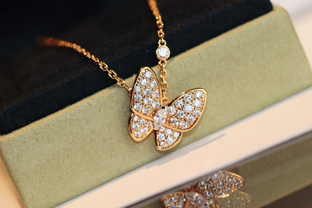Glow Jewelry バタフライ ダイヤモンド ネックレス