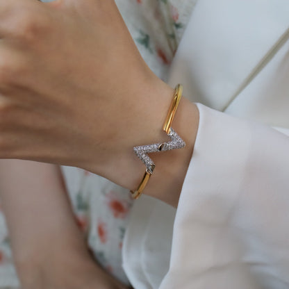 [Glow Jewelry]VOLTE UPSITE DOWN GOLD DIAMOND BRACELET