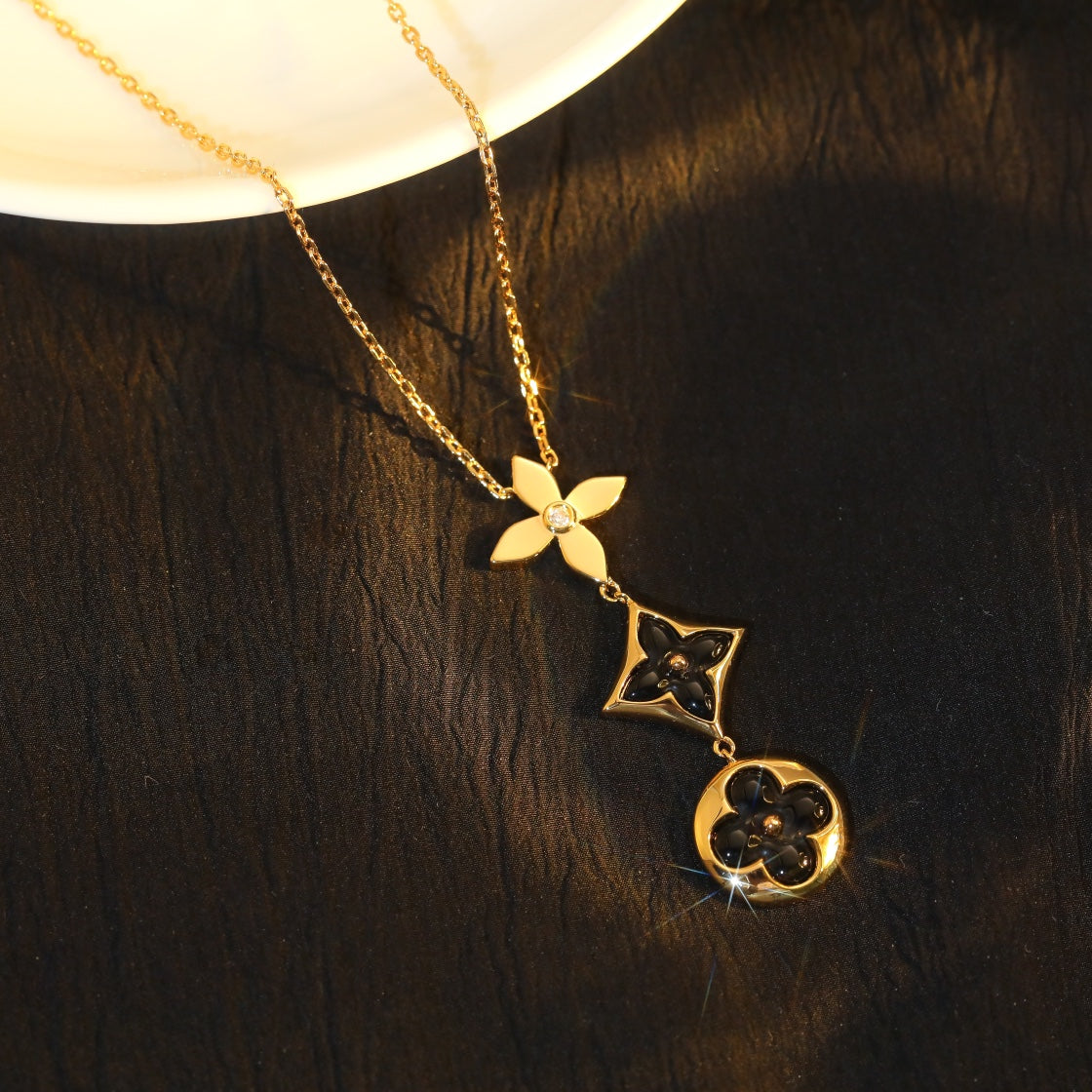 ¡®Glow Jewelry¡¯STERN- UND SONNEN-ONYX-ROSÉGOLD-HALSKETTE