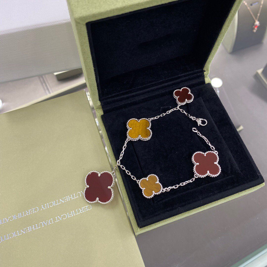 [Glow Jewelry]CLOVER 5 MOTIFS SIVLER CARNELIAN TIGER EYE BRACELET