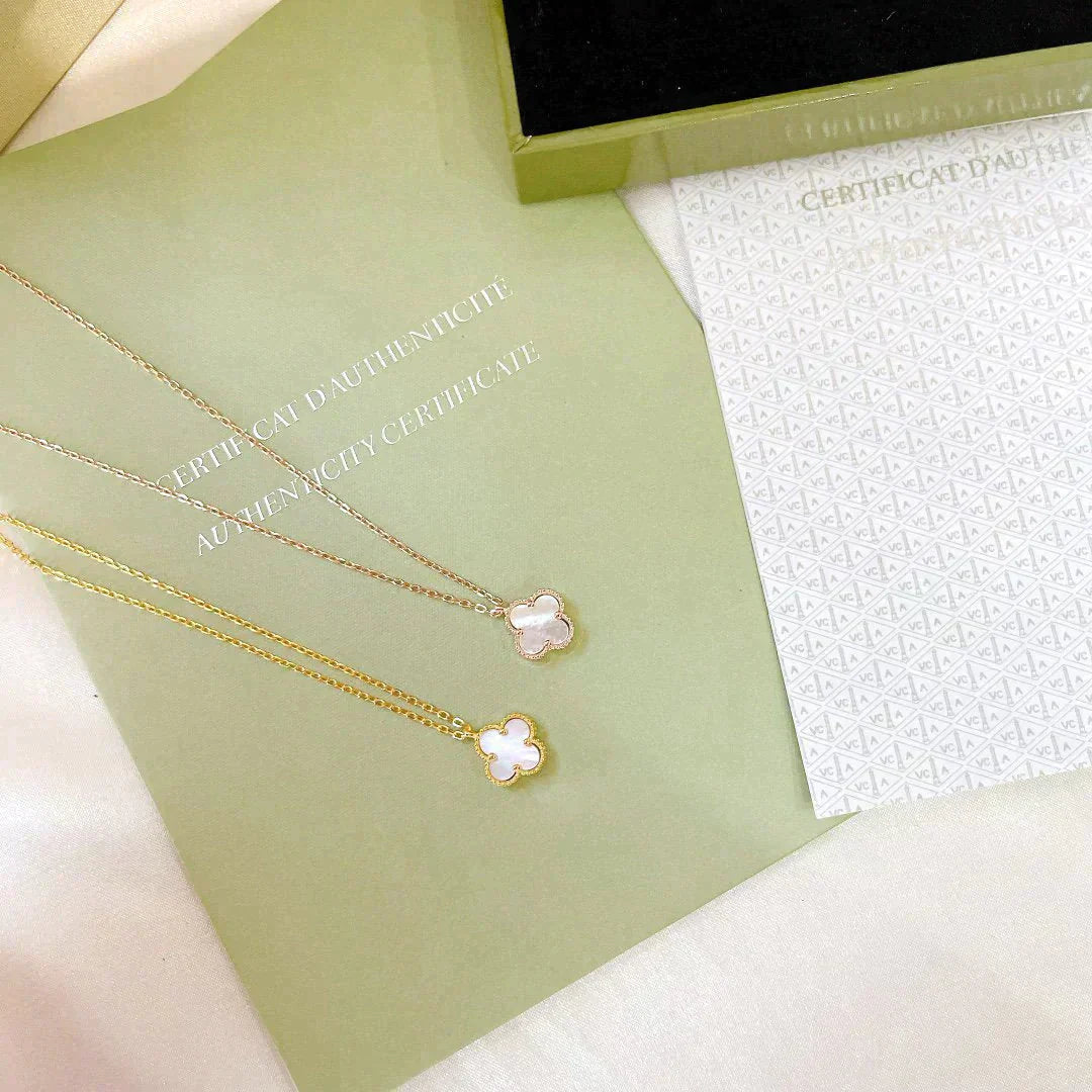 ¡®Glow Jewelry¡¯CLOVER MINI 9.5MM WHITE MOTHER-OF-PEARL NECKLACE