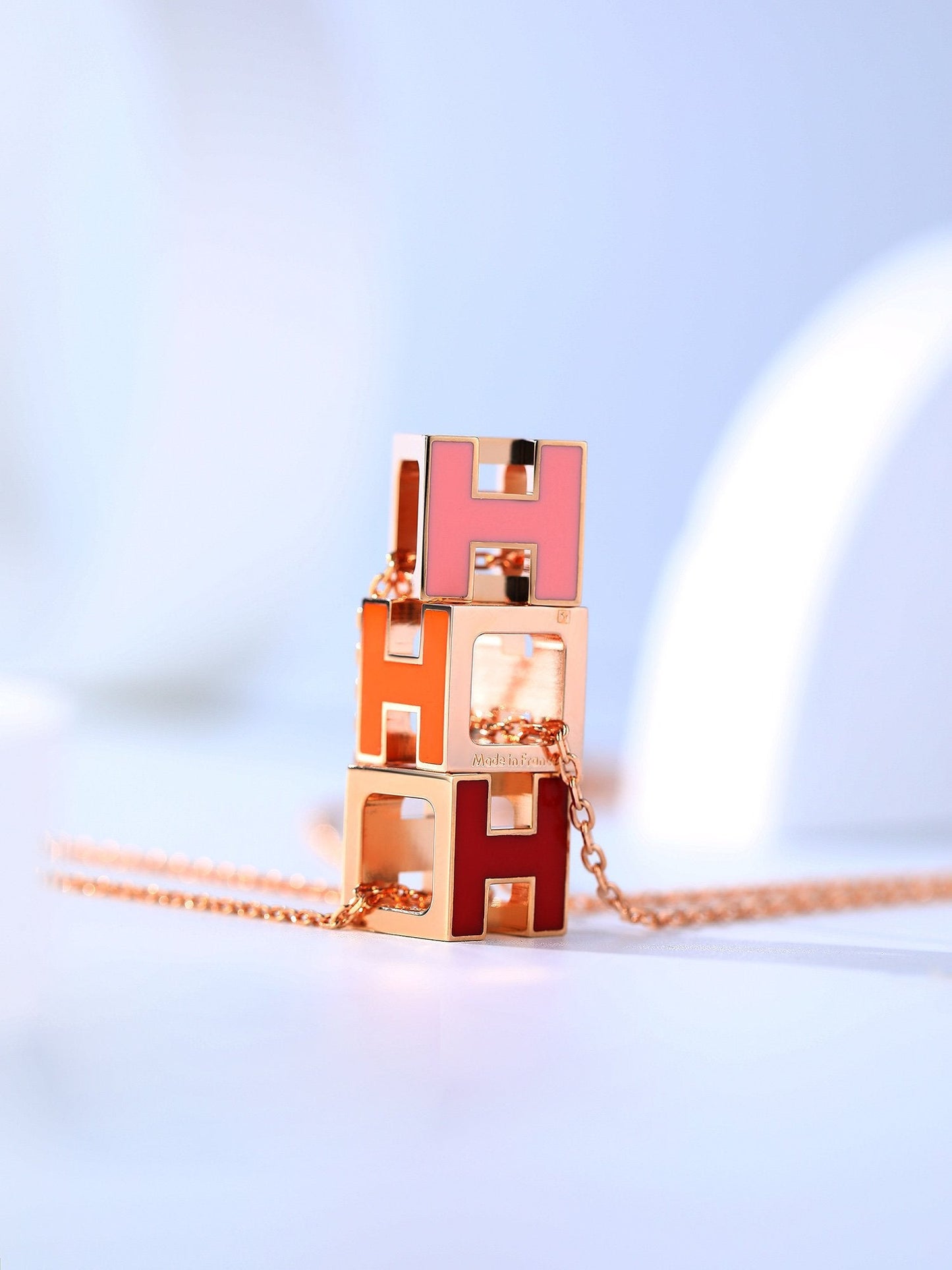 [Glow Jewelry]H CAGE PINK GOLD NECKLACE