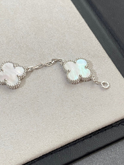 [Glow Jewelry]Neue KOLLEKTION CLOVER WHITE PEARL MOP 5 MOTIV ARMBÄNDER