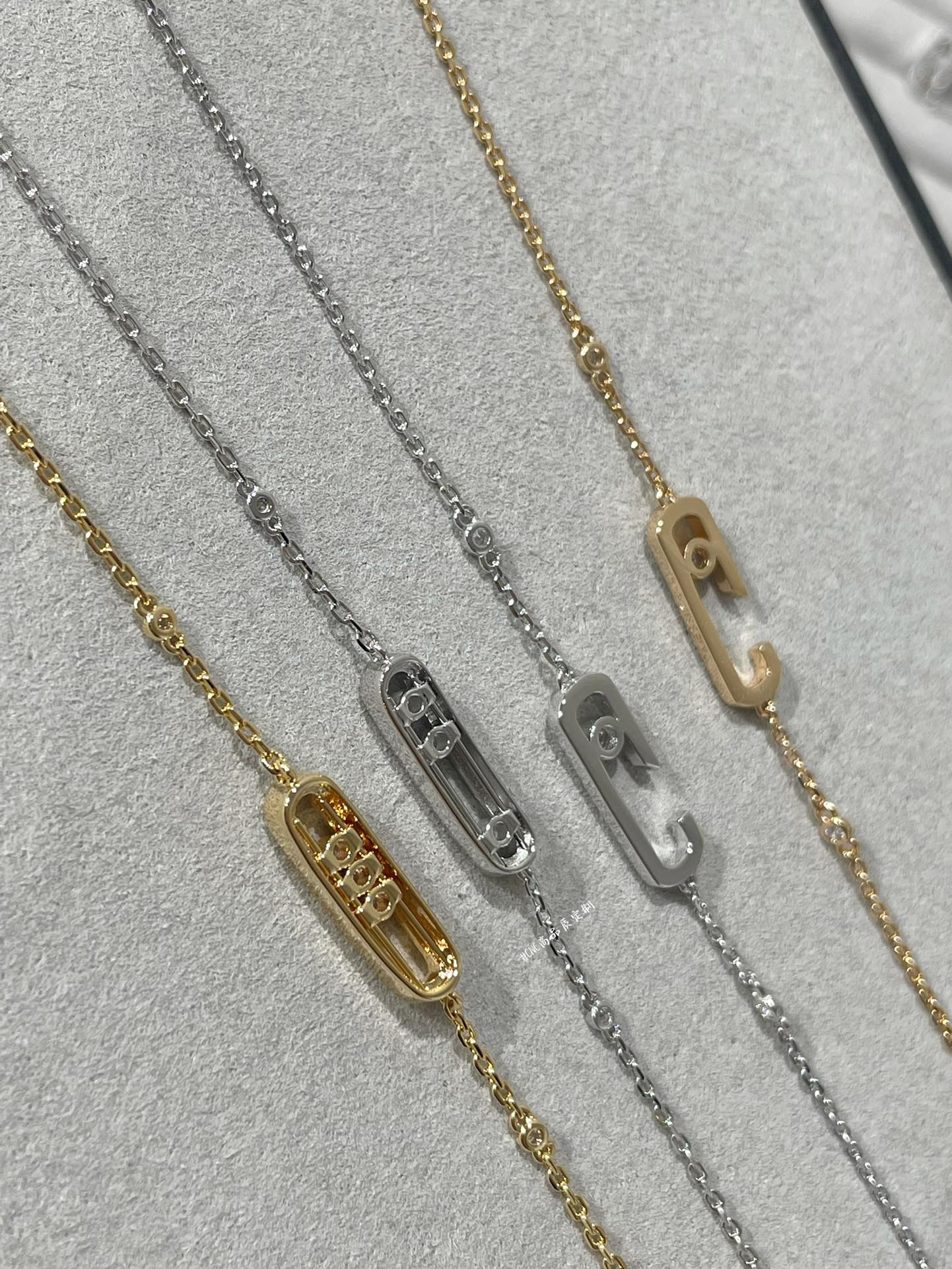[Glow Jewelry]BABY MOVE DIAMOND BRACELET