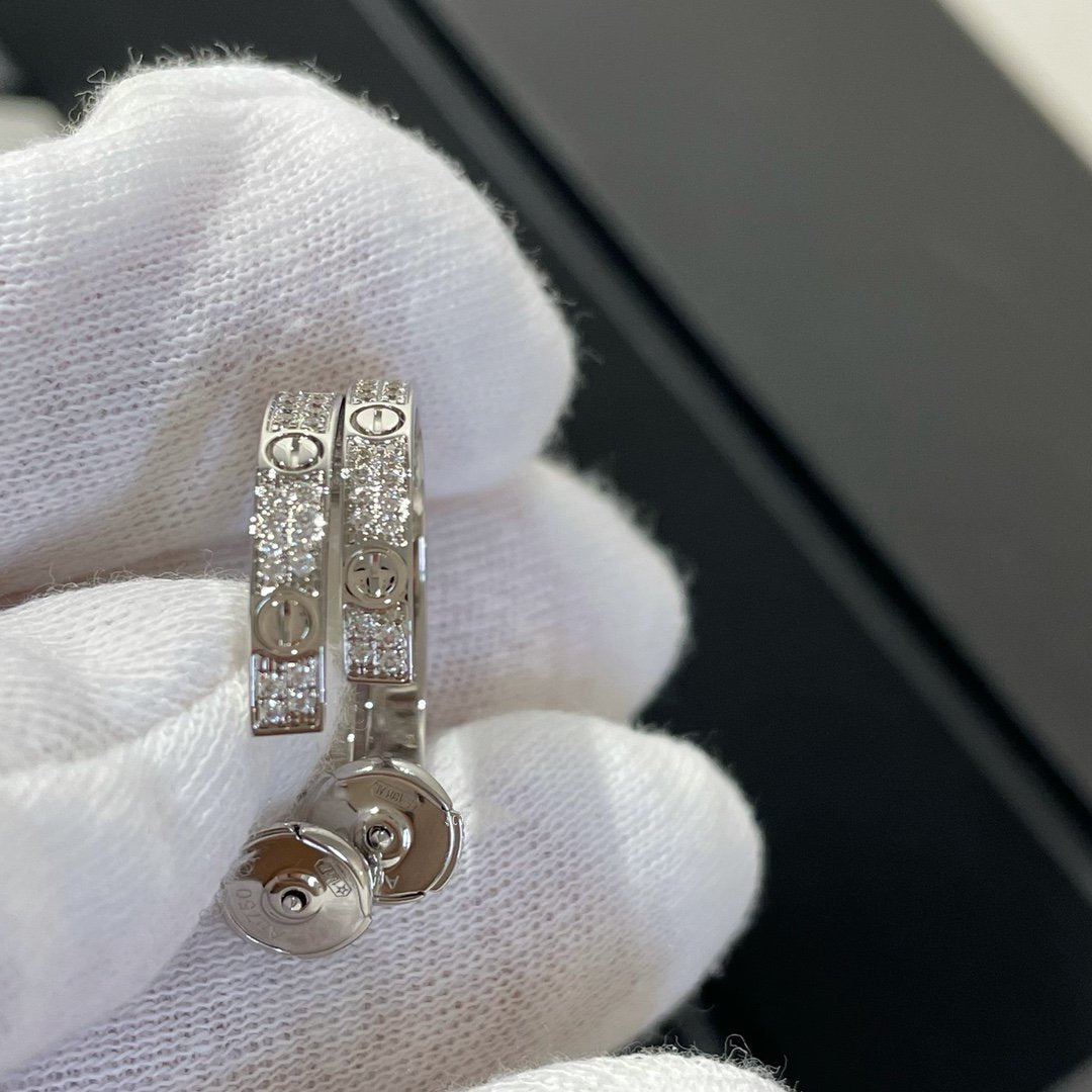 [Glow Jewelry]LOVE DIAMOND SILVER HOOP EARRINGS