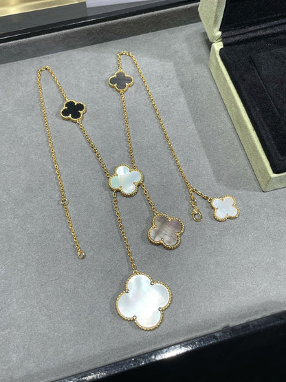 „Glow Jewelry“ KLEE 6 MOTIV PERLMUTT ONYX GOLD HALSKETTE