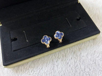 ¡®Glow Jewelry¡¯CLOVER PIETERSITE MEDIUM STUD EARRINGS