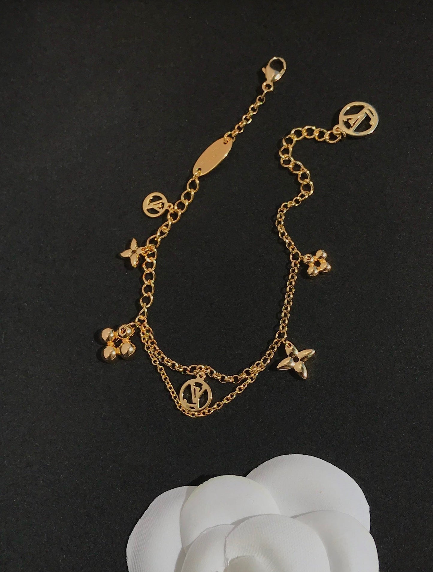 „Glow Jewelry“ BLOOMING PINK GOLD MOP ARMBAND