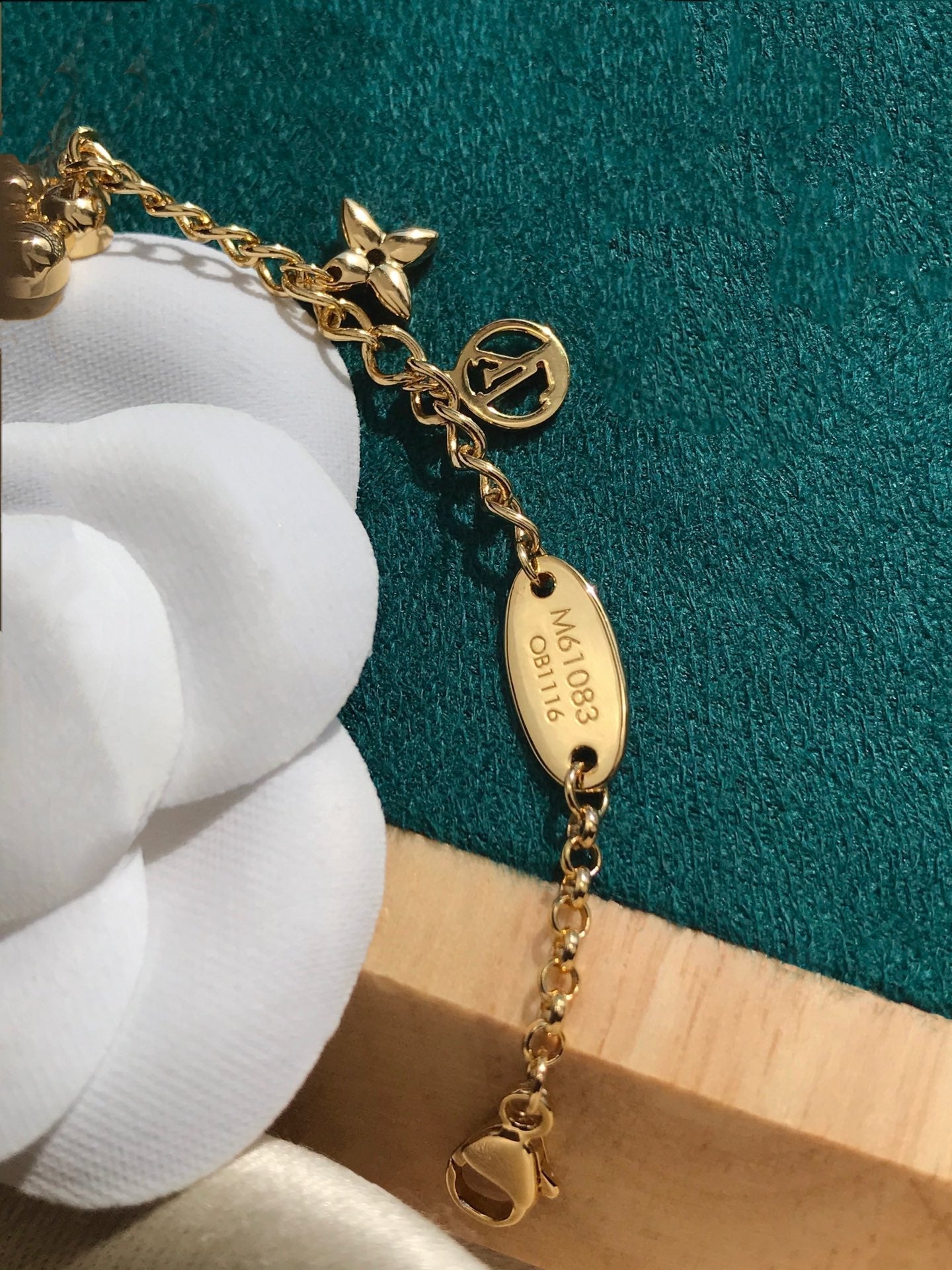 „Glow Jewelry“ BLOOMING PINK GOLD MOP ARMBAND