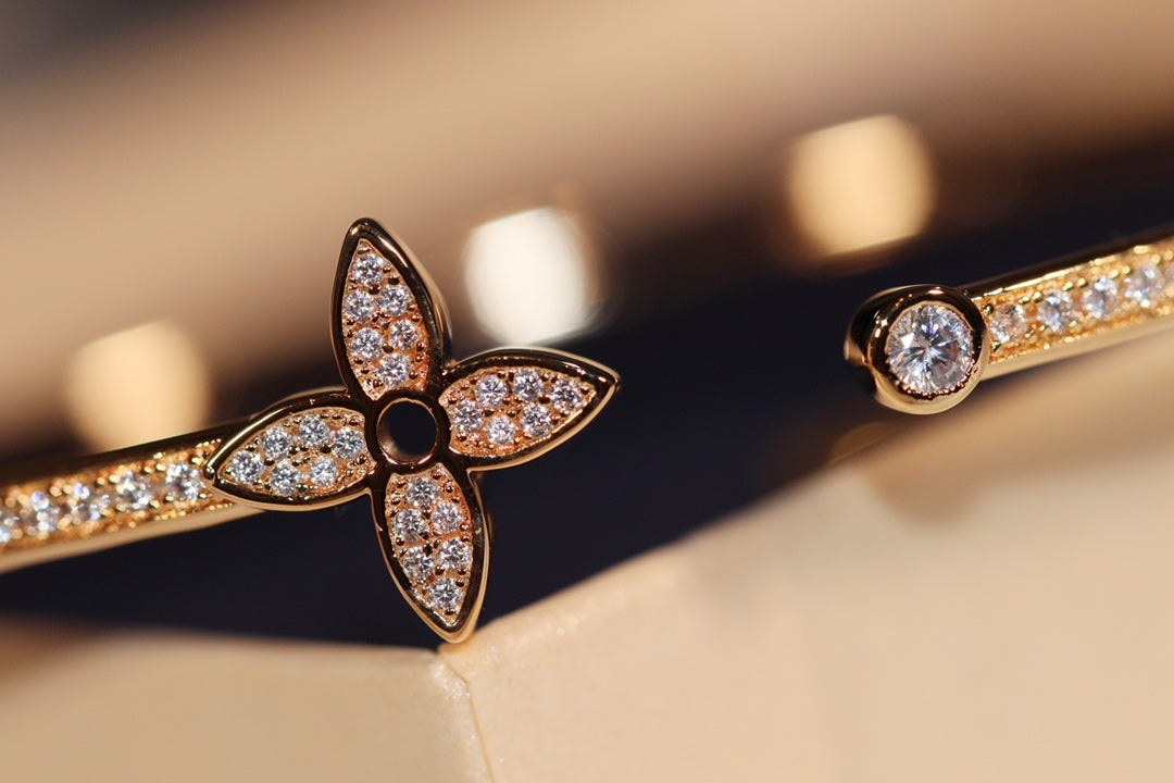 „Glow Jewelry“ IDYLLE GOLD OFFENER ARMBAND MIT DIAMANTENBESATZ