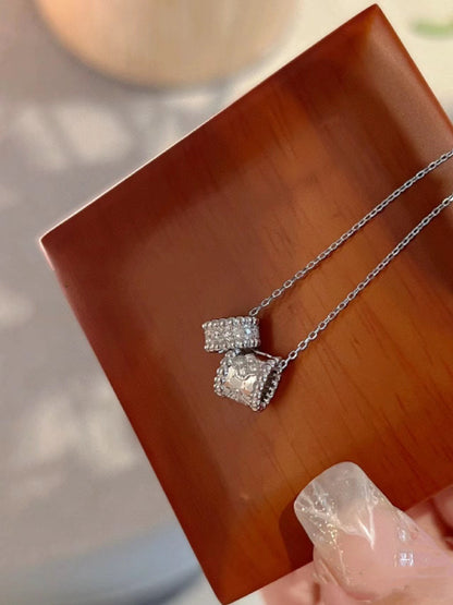 „Glow Jewelry“ PERLEE DOPPELTER ANHÄNGER SILBERNE DIAMANT-HALSKETTE