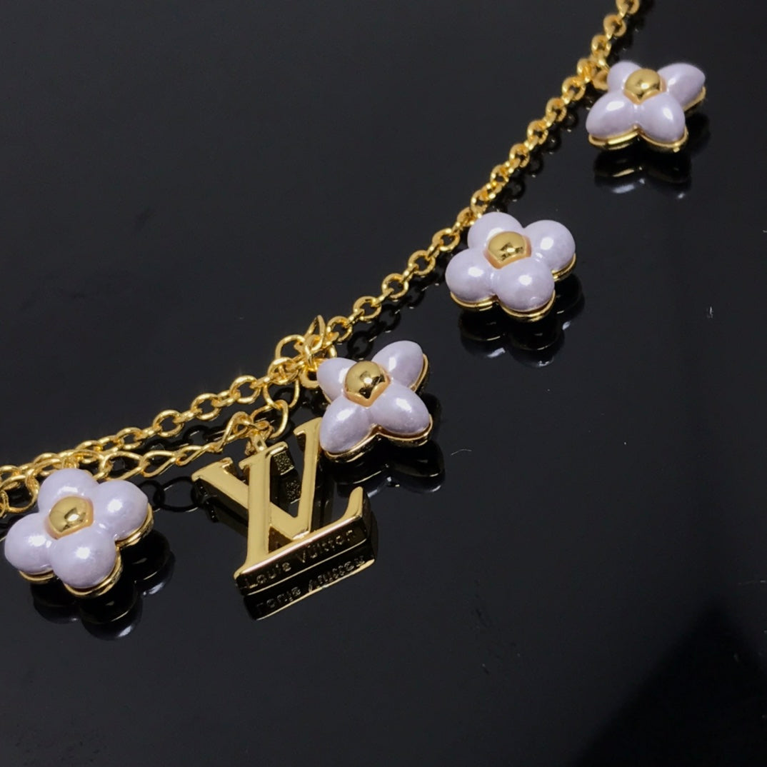 „Glow Jewelry“ Logo 6 Motiv Stern- und Goldarmband