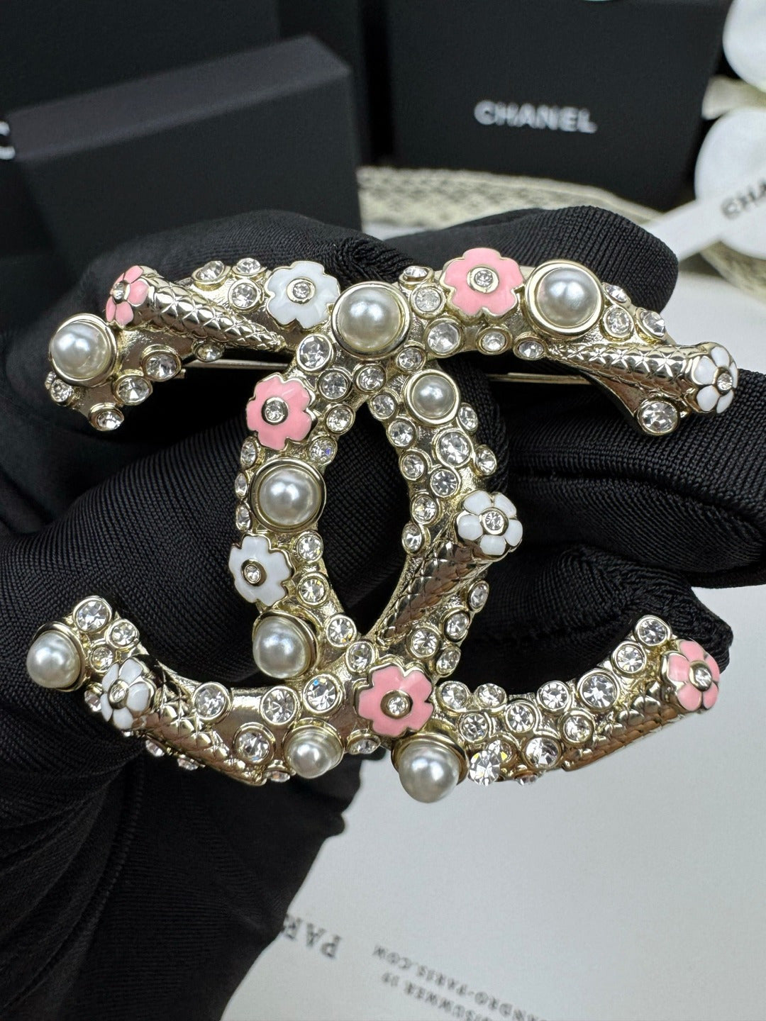 [Glow Jewelry]26C Pink-White Enamel Ice Cream Cone Double C Brooch