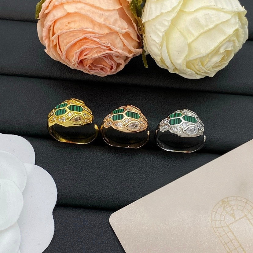 [Glow Jewelry]BRAND NEW ASSORTED SNAKE HEAD MALACHITE RINGS