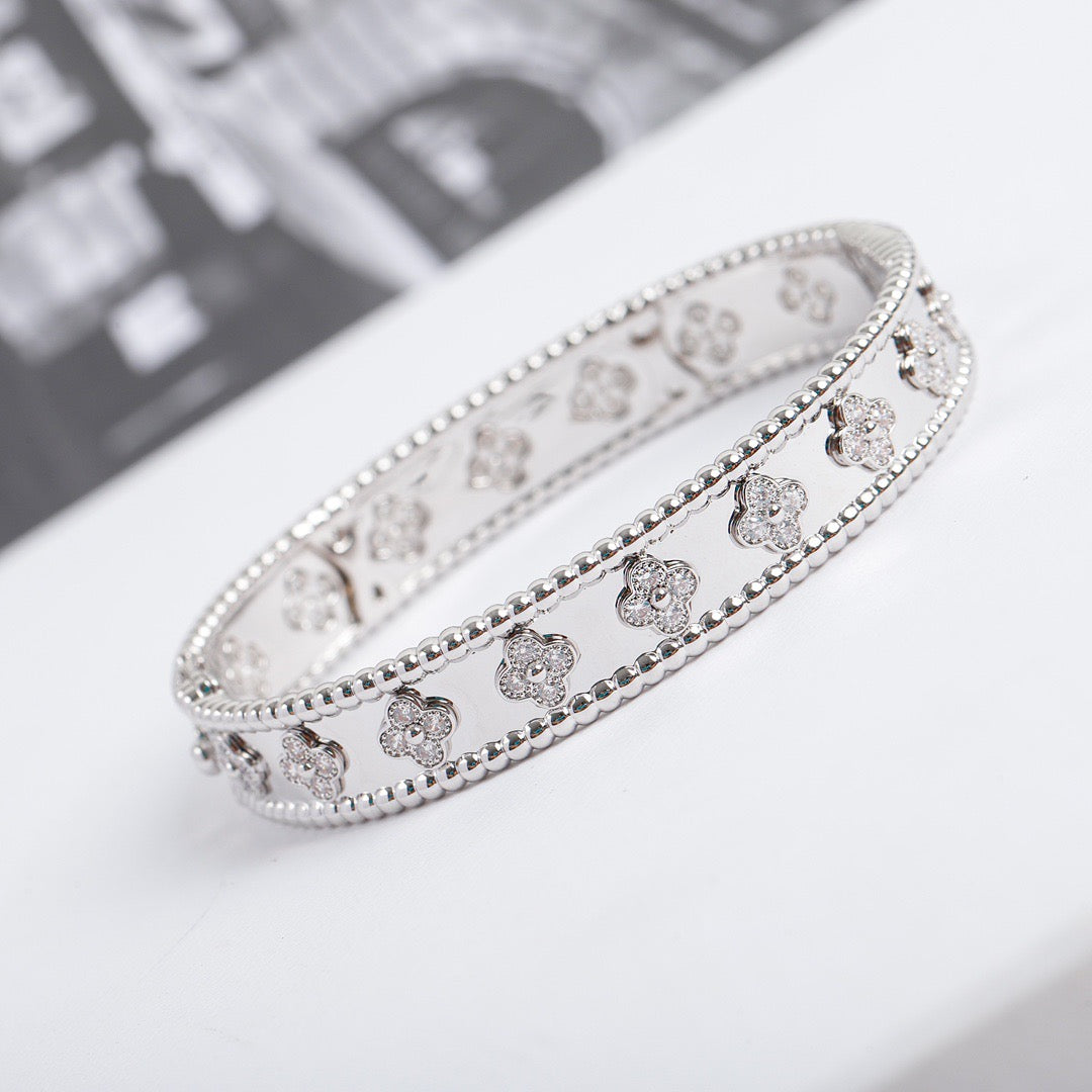 „Glow Jewelry“ KLEE ARMBAND 8MM DIAMANTEN