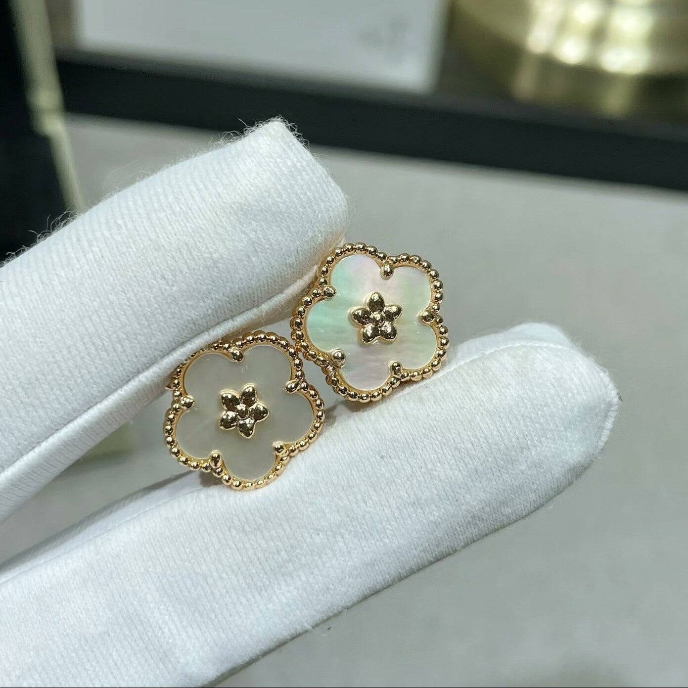 [Glow Jewelry] 2026 NEUE GLÜCKS-FRÜHLINGS-OHRRINGE