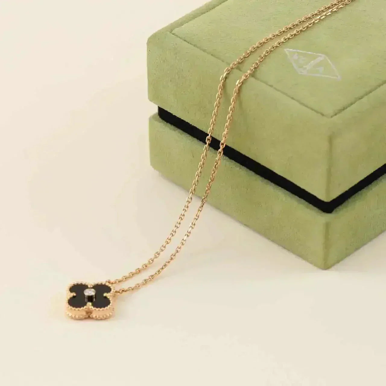 Glow Jewelry – KLEE 15MM DIAMANT ONYX HALSKETTE