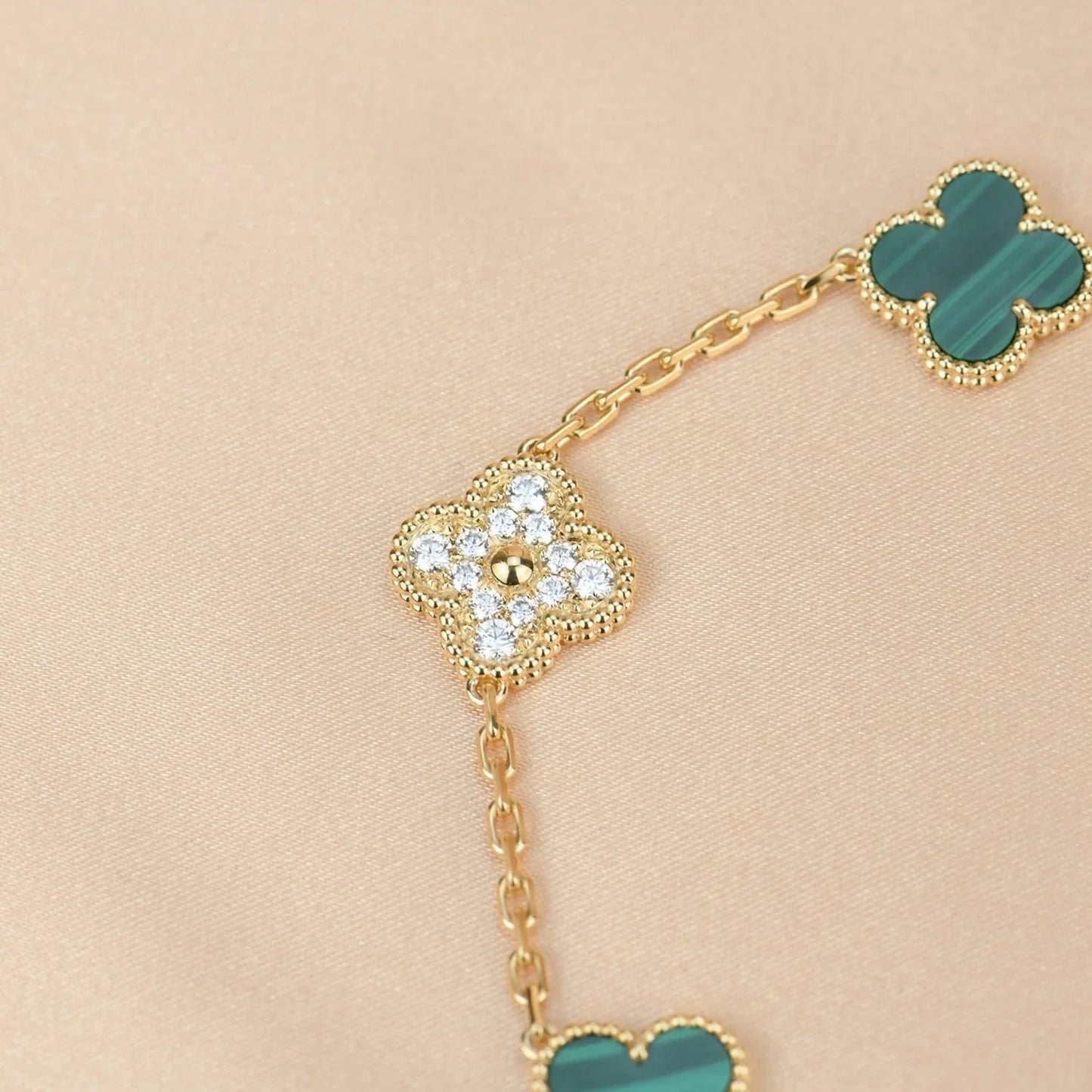 [Glow Jewelry] 新着クローバー5モチーフ マラカイトブレスレットコレクション