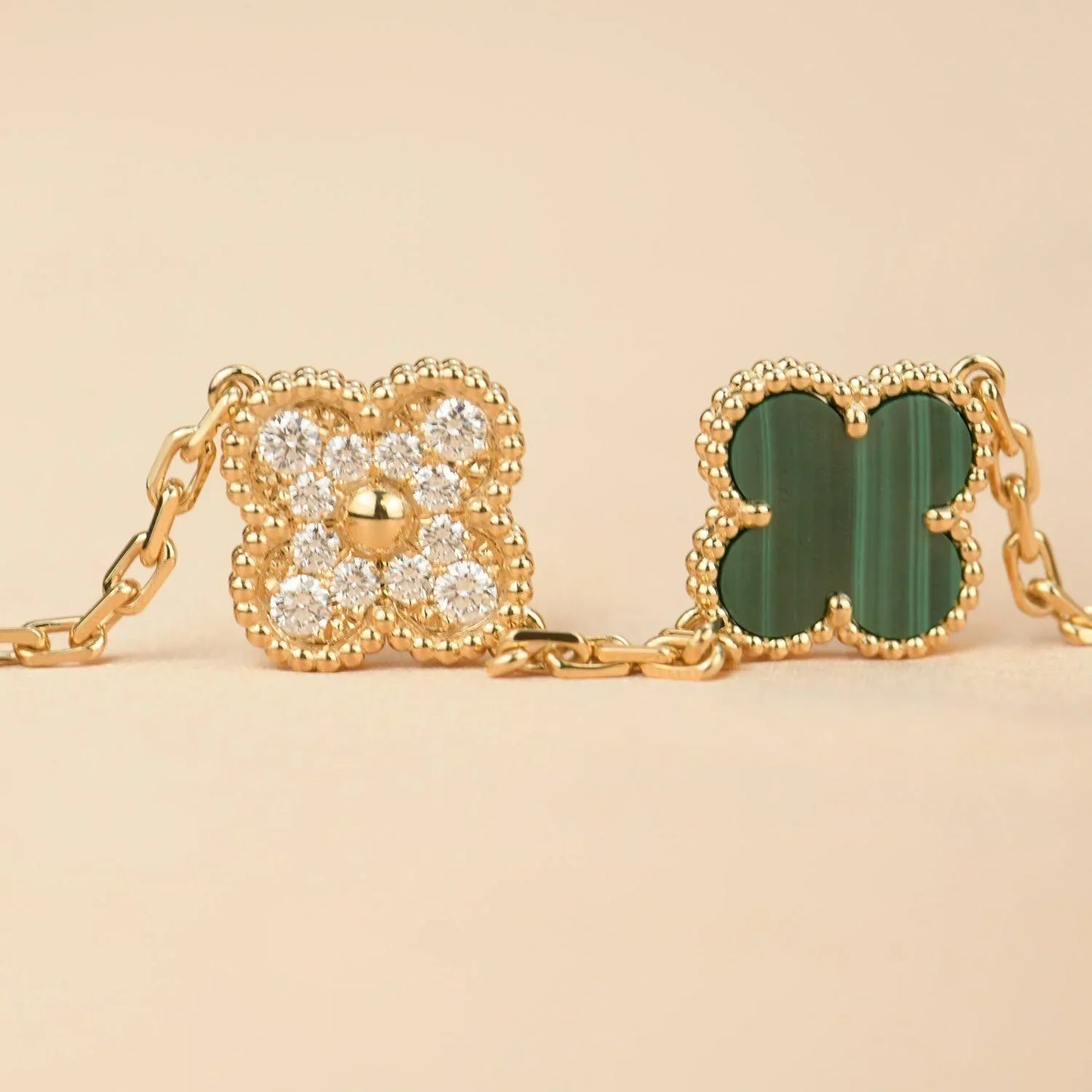 [Glow Jewelry] 新着クローバー5モチーフ マラカイトブレスレットコレクション