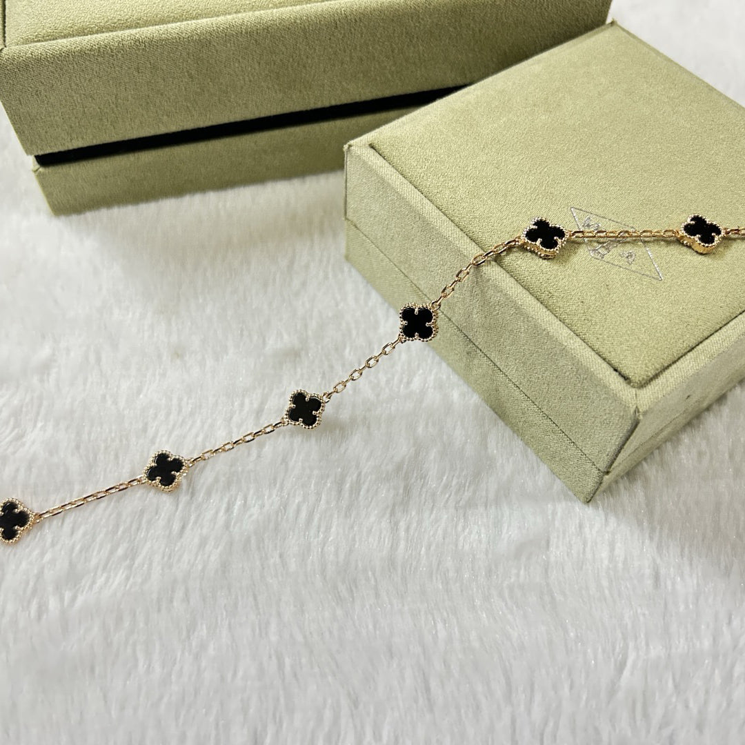 [¡®Glow Jewelry¡¯]KLEEBLATT 6 MOTIV ONYX ARMBAND
