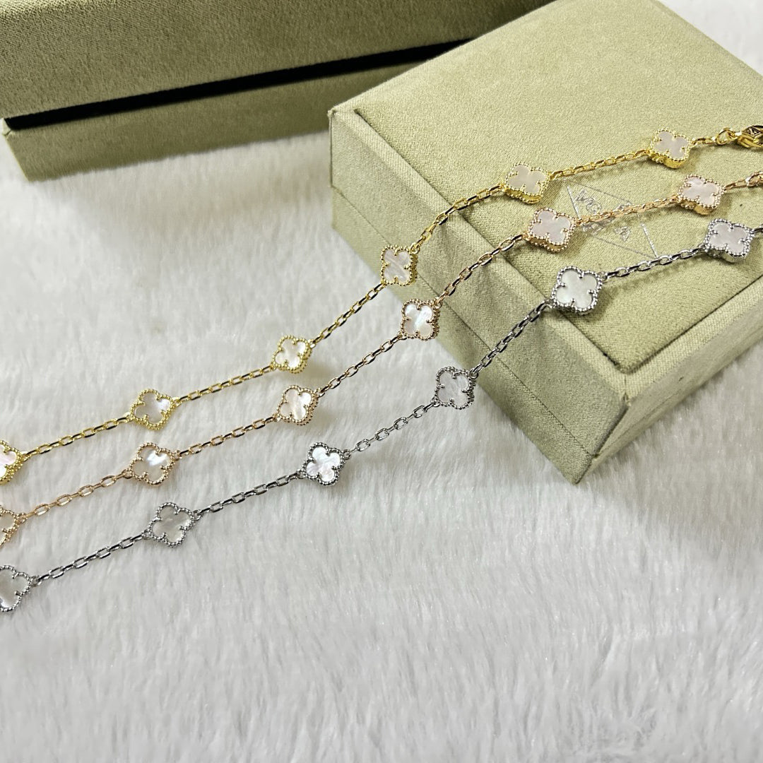 [¡®Glow Jewelry¡¯]CLOVER 6 MOTIF WEISS PERLMUTT ARMBAND