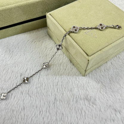 [Glow Jewelry]Neues Armband CLOVER 6 MOTIF DIAMOND