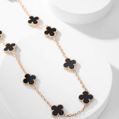 „Glow Jewelry“ KLEE-KETTE MIT 10 MOTIVEN AUS ONYX