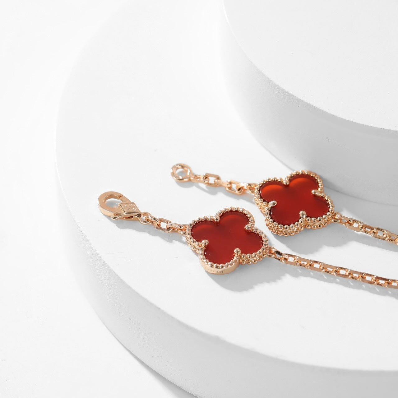 ¡®Glow Jewelry¡¯CLOVER 10 MOTIFS CORNALINE-HALSKETTE