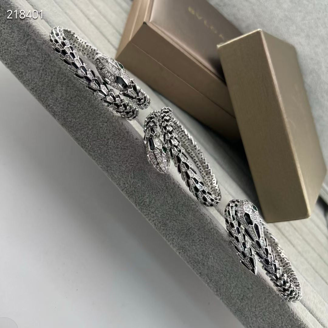 [Glow Jewelry】NEW OBSIDIAN & DIAMOND SERPENT BRACELET